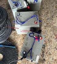 Набор аккумуляторов (GEL) 6/220 В/Ач (330х160х220 х 4шт) для COMFORT 100 Набор аккумуляторов (GEL) 6/220 В/Ач (330х160х220 х 4шт) для COMFORT 100