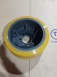 1 Ведущее колесо 343х140 для ричтрака CQD16 (Drive wheel 343x140)
